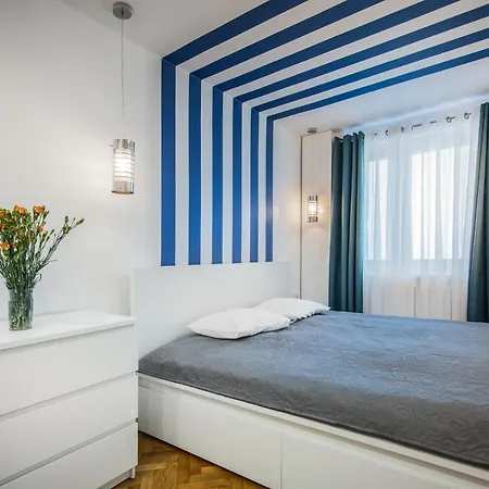 アパート W Centrum Ii ウストカ