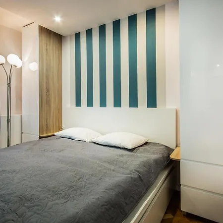 W Centrum Ii * أوستكا